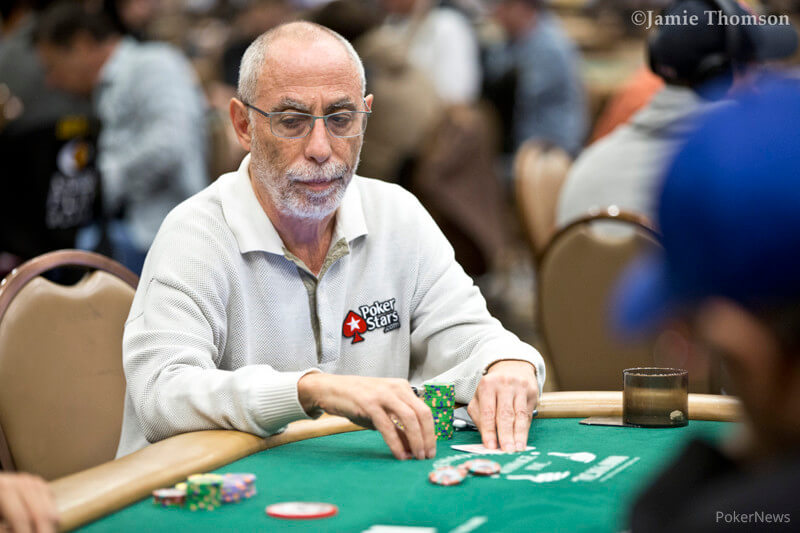 Barry Greenstein talks about an armed robbery with Phil Ivey