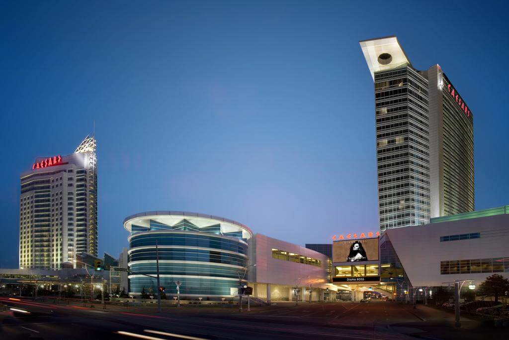 Gambler sues Caesars Windsor for being allowed to lose money there